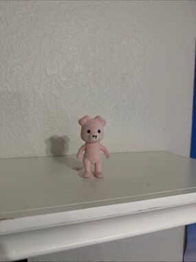 Sylvanian Families Calico Critters Pigglywink Pig